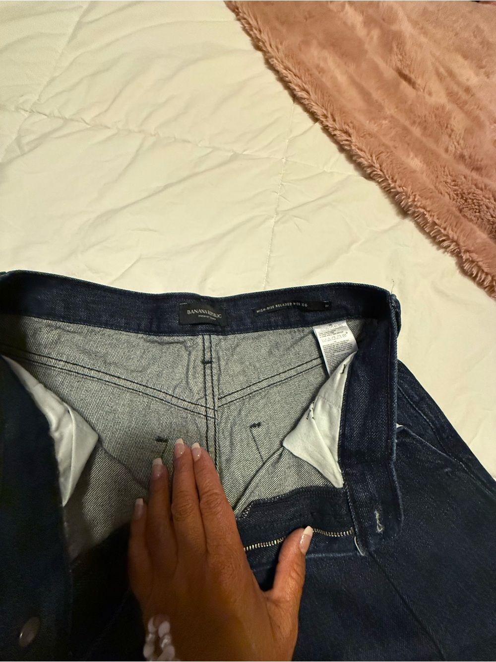 Banana Republic Dark Indigo High-Rise baggy style Women’s Jeans